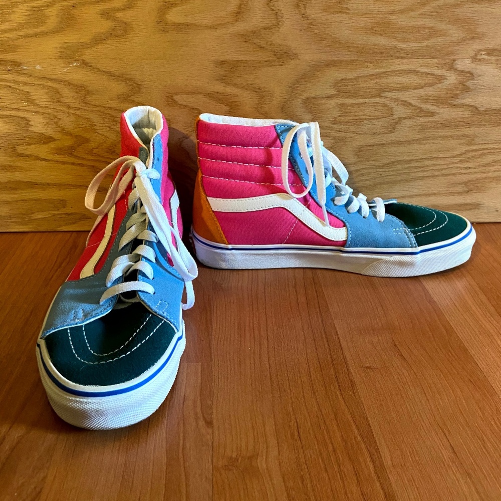 VANS Sk8-Hi High Tops